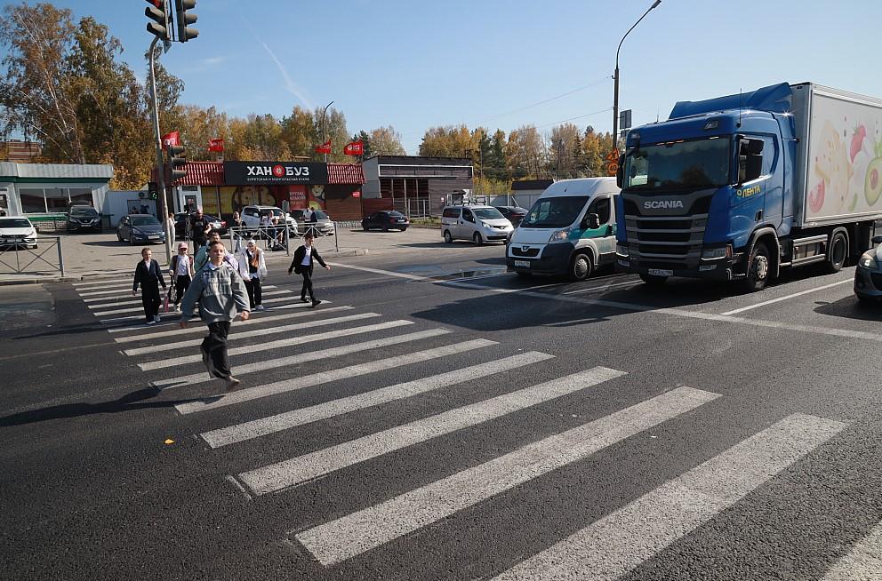 Фото В Первомайском и Советском районах завершается ремонт 7-километрового участка Бердского шоссе 3 - Сиб.ФМ Фото В Первомайском и Советском районах завершается ремонт 7-километрового участка Бердского шоссе 3