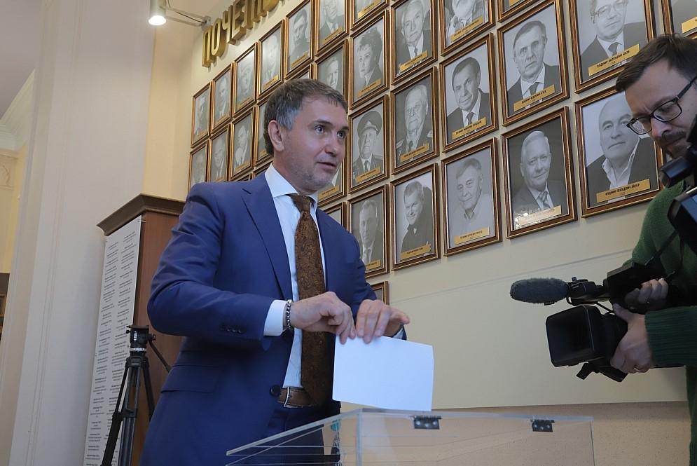 Фото Спикером Новосибирского горсовета вновь стал Дмитрий Асанцев 4 - Сиб.ФМ Фото Спикером Новосибирского горсовета вновь стал Дмитрий Асанцев 4