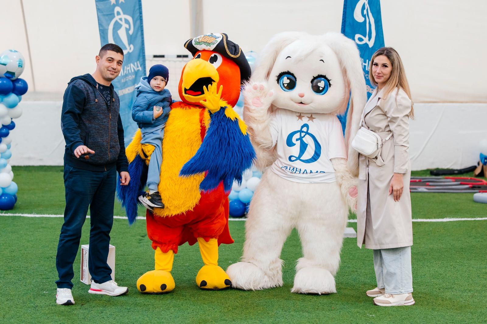 Фото Масштабный праздник футбола прошел в эту субботу под Новосибирском 2 - Сиб.ФМ Фото Масштабный праздник футбола прошел в эту субботу под Новосибирском 2