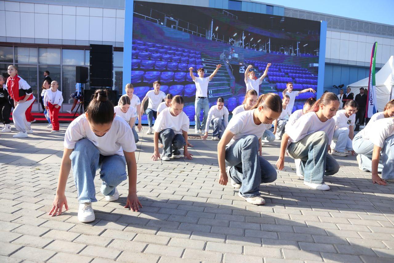 Фото В Новосибирске торжественно открывали станцию метро «Спортивная»: как это было 16