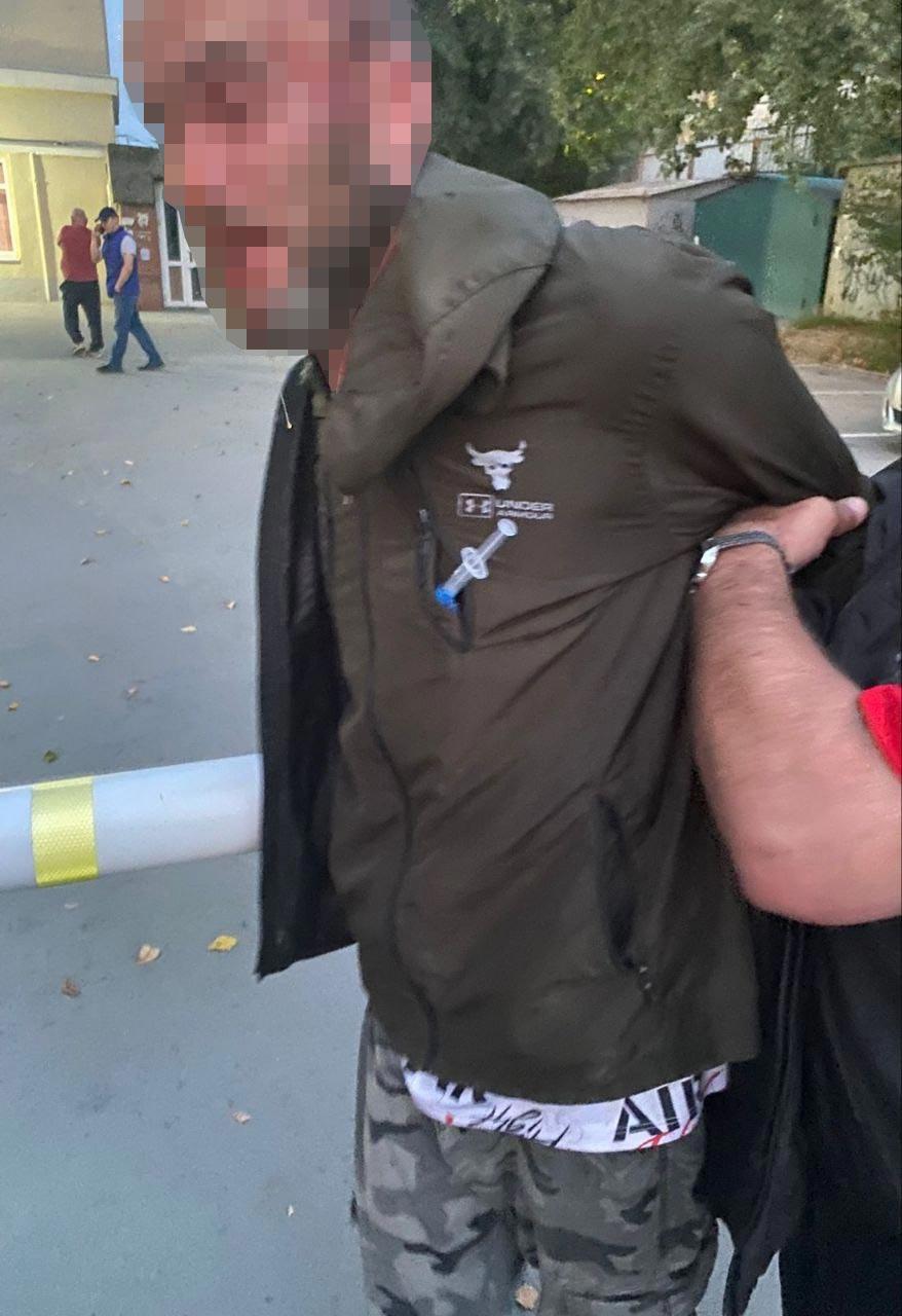 Фото В Новосибирске в посёлке «Ключевой» «Тойота Камри» с нетрезвыми пассажирами улетела в кювет 4