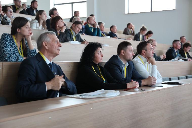 Фото 29–30 октября 2026 года в Новосибирском государственном университете состоится IV Научно-производственный форум «Золотая Долина» 3 - Сиб.ФМ Фото 29–30 октября 2026 года в Новосибирском государственном университете состоится IV Научно-производственный форум «Золотая Долина» 3